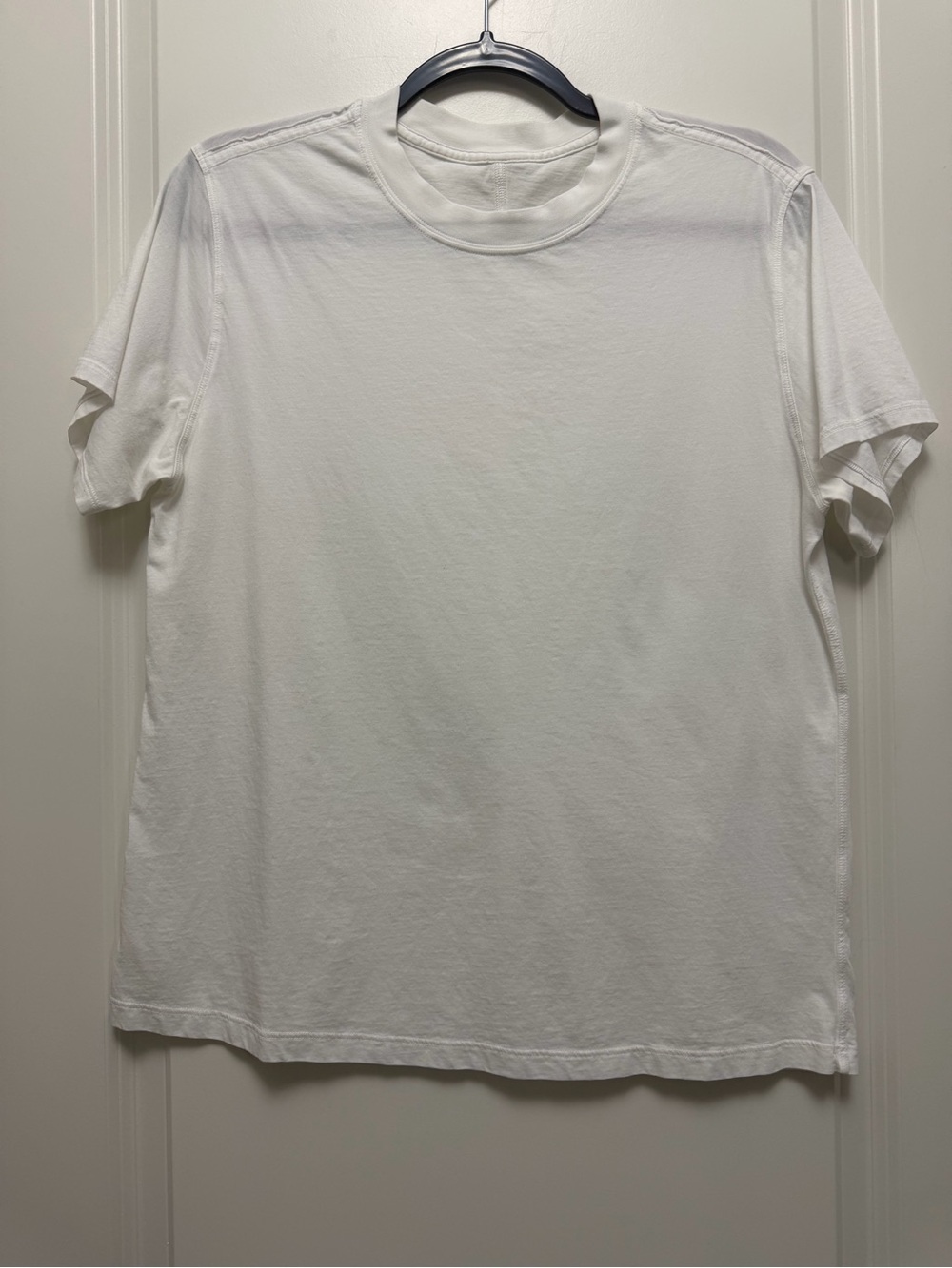 lululemon athletica Men's Short Sleeve Crew T-Shirt - White